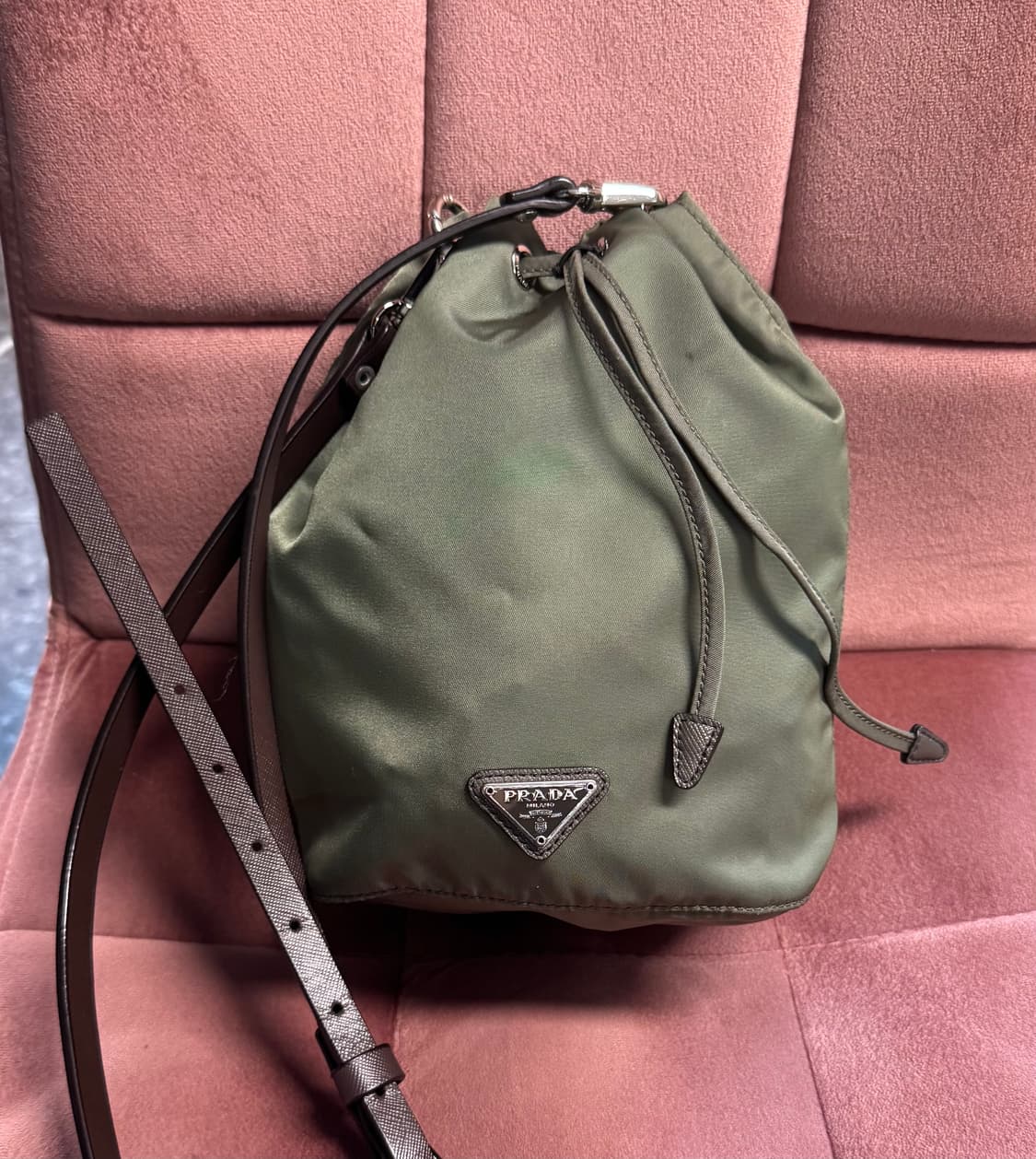 프라다 포코노 복조리 버킷백(정품) 상품이미지1