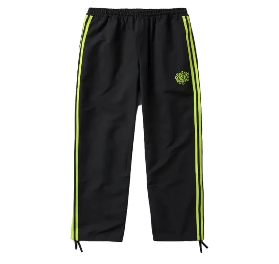 구매) always x adidas  상품이미지1