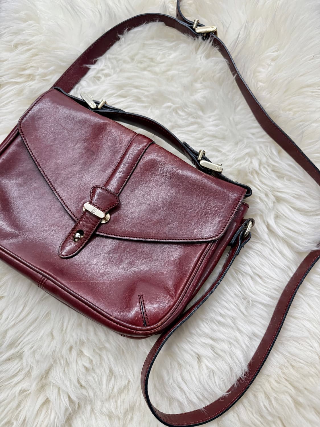 마시모두띠 버건디 리얼레더 사첼백  상품이미지2