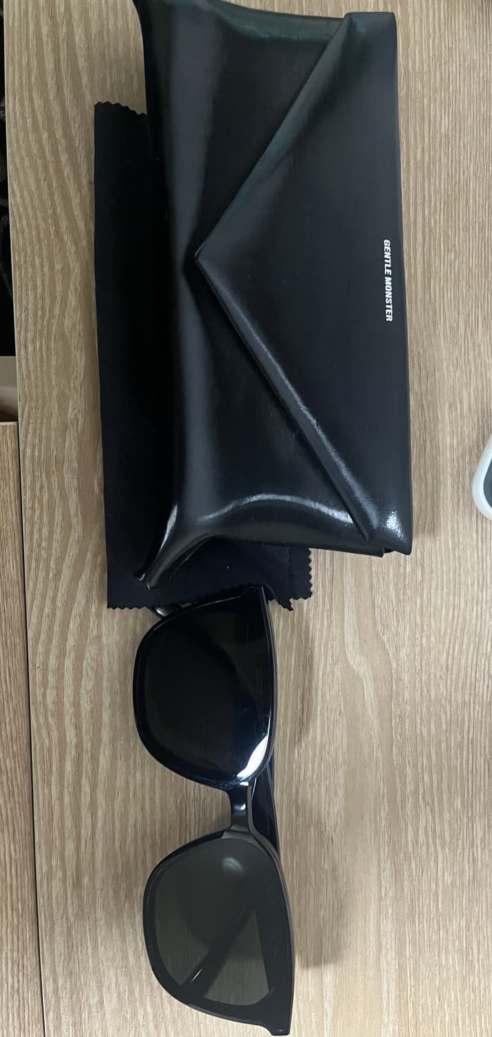 젠틀몬스터 lilit 상품이미지1