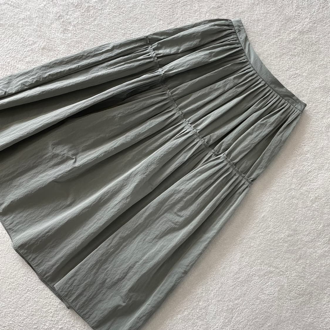 [S] DKNY 한섬 여성 나일론 치마 롱스커트 상품이미지3
