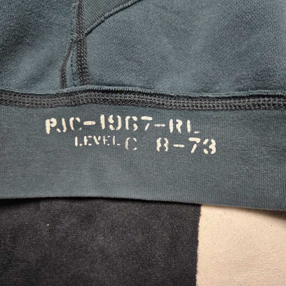 M 폴로랄프로렌 폴로진스 써멀 성조기 쉴드 패치 후드 집업 네이비 상품이미지5