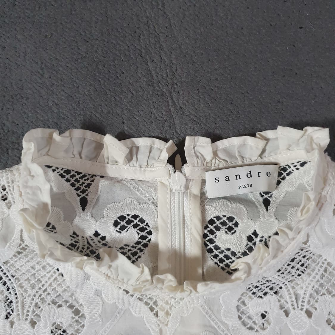 산드로 알리나 리브드 레이스 디테일 롱슬리브 티셔츠 2 상품이미지8
