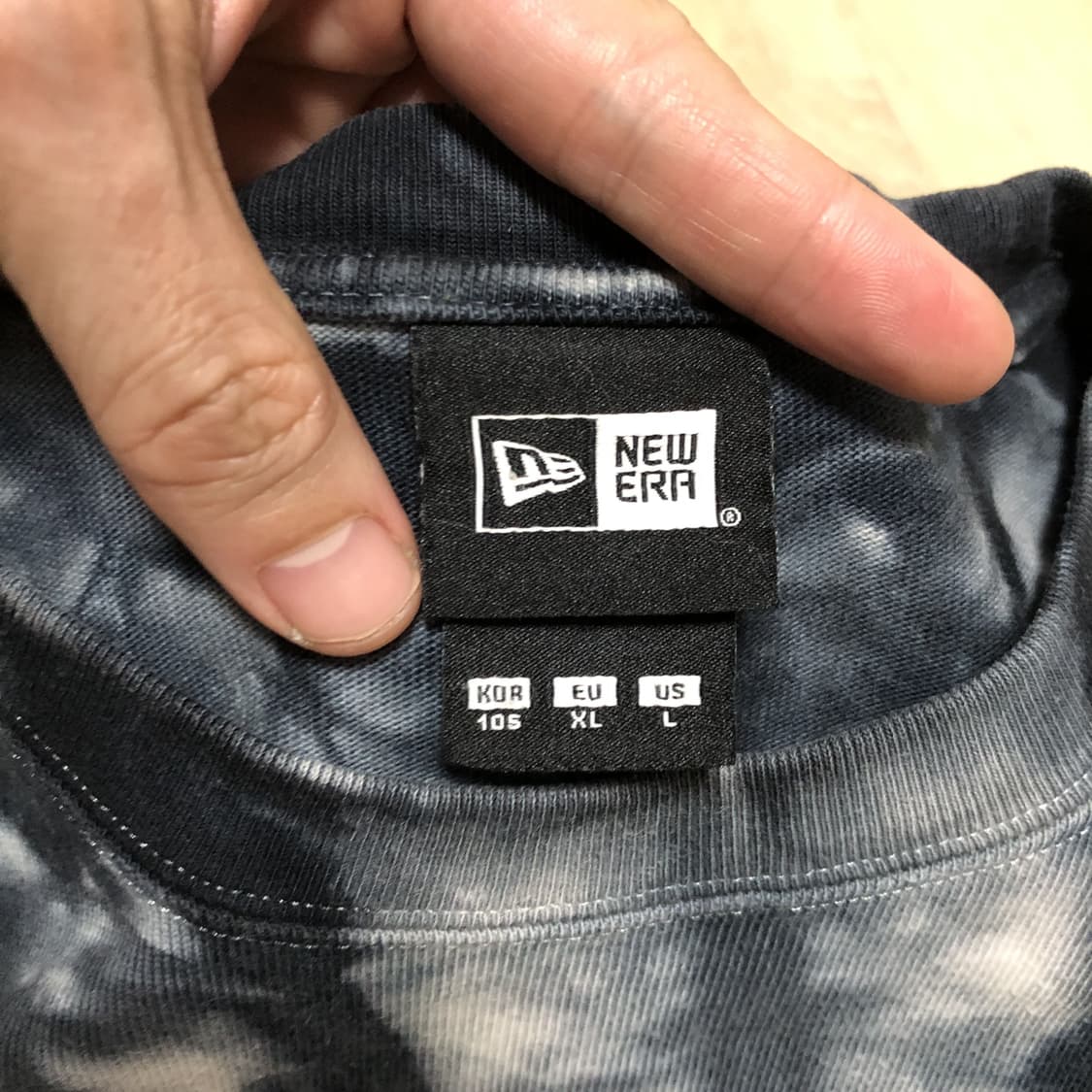 (XL) 뉴에라 X 산타크루즈 타이 다이 로고 티셔츠 상품이미지4