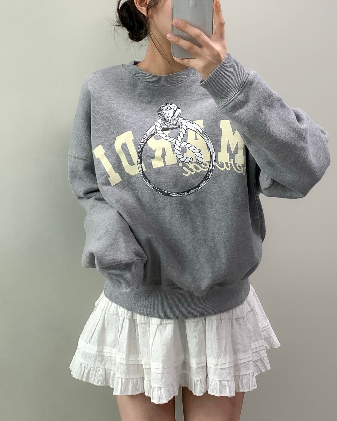 마르디 메크르디 맨투맨 상품이미지1