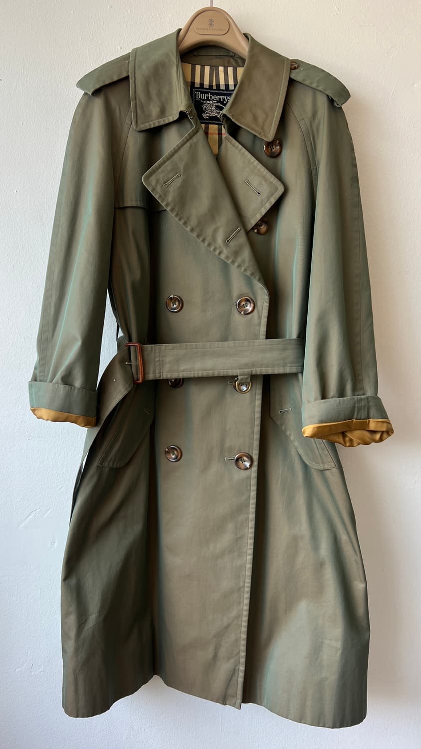 버버리런던 카키 개버딘더블 트렌치코트
 상품이미지2