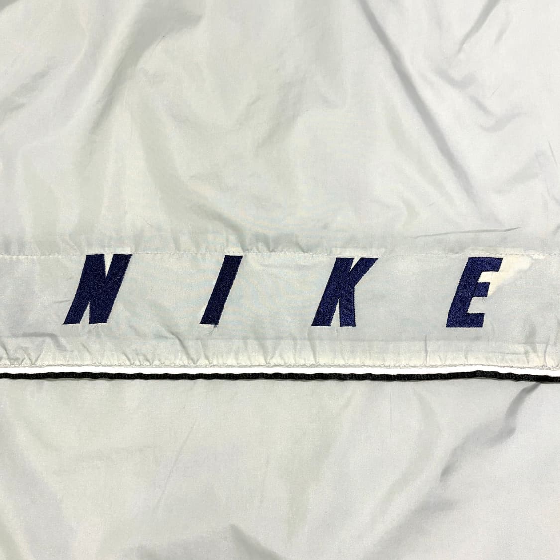 나이키 그레이 바람막이 L 상품이미지9