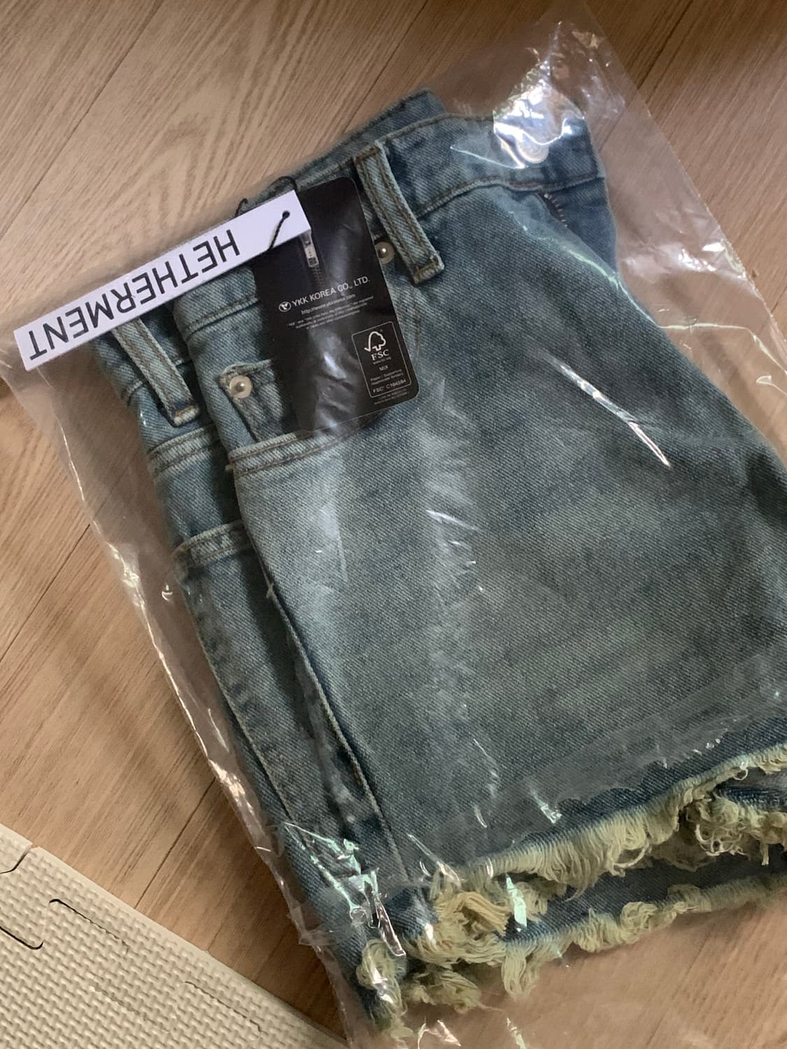 (새상품)헤더먼트 damaged denim shorts - S 상품이미지3