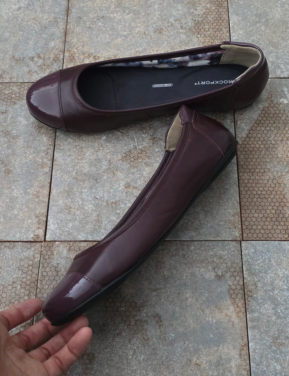 (255)락포트 레베카 캡 토 플랫 슈즈 상품이미지3