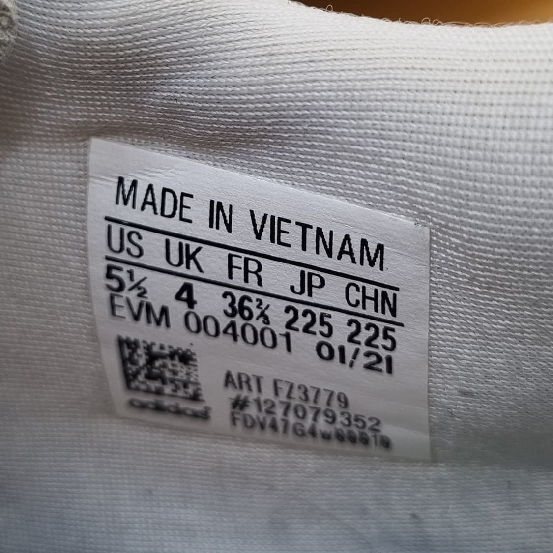 아디다스 오즈위고 운동화225 상품이미지6