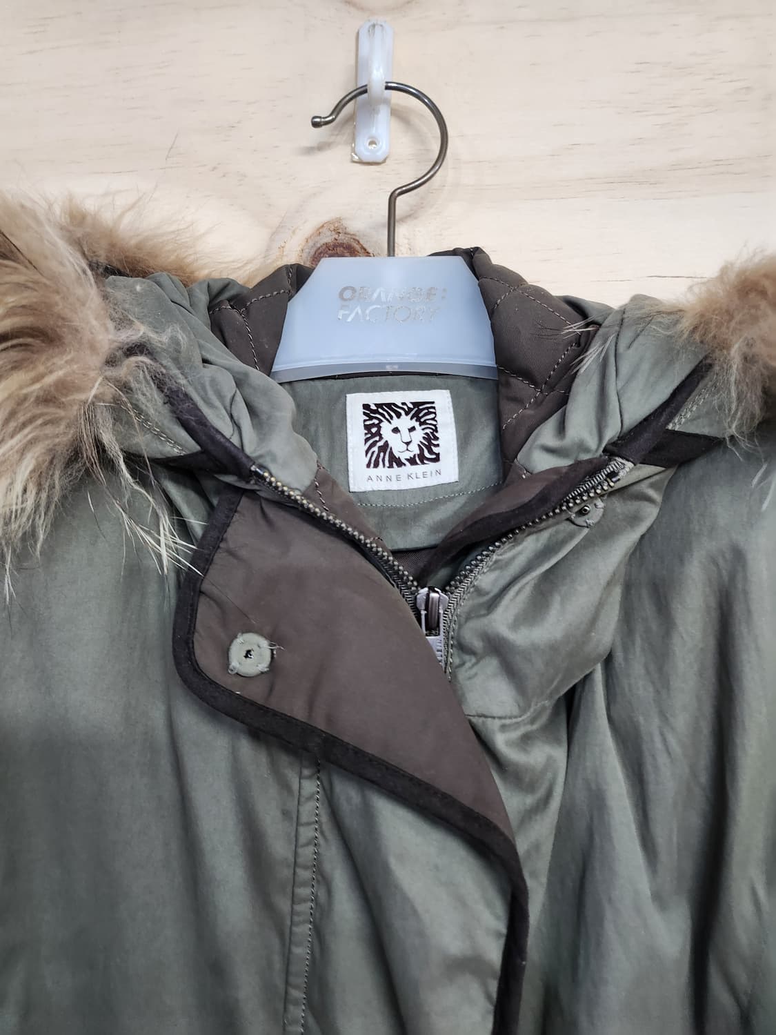 119) 앤클라인 후드 사라피 패딩 상품이미지4