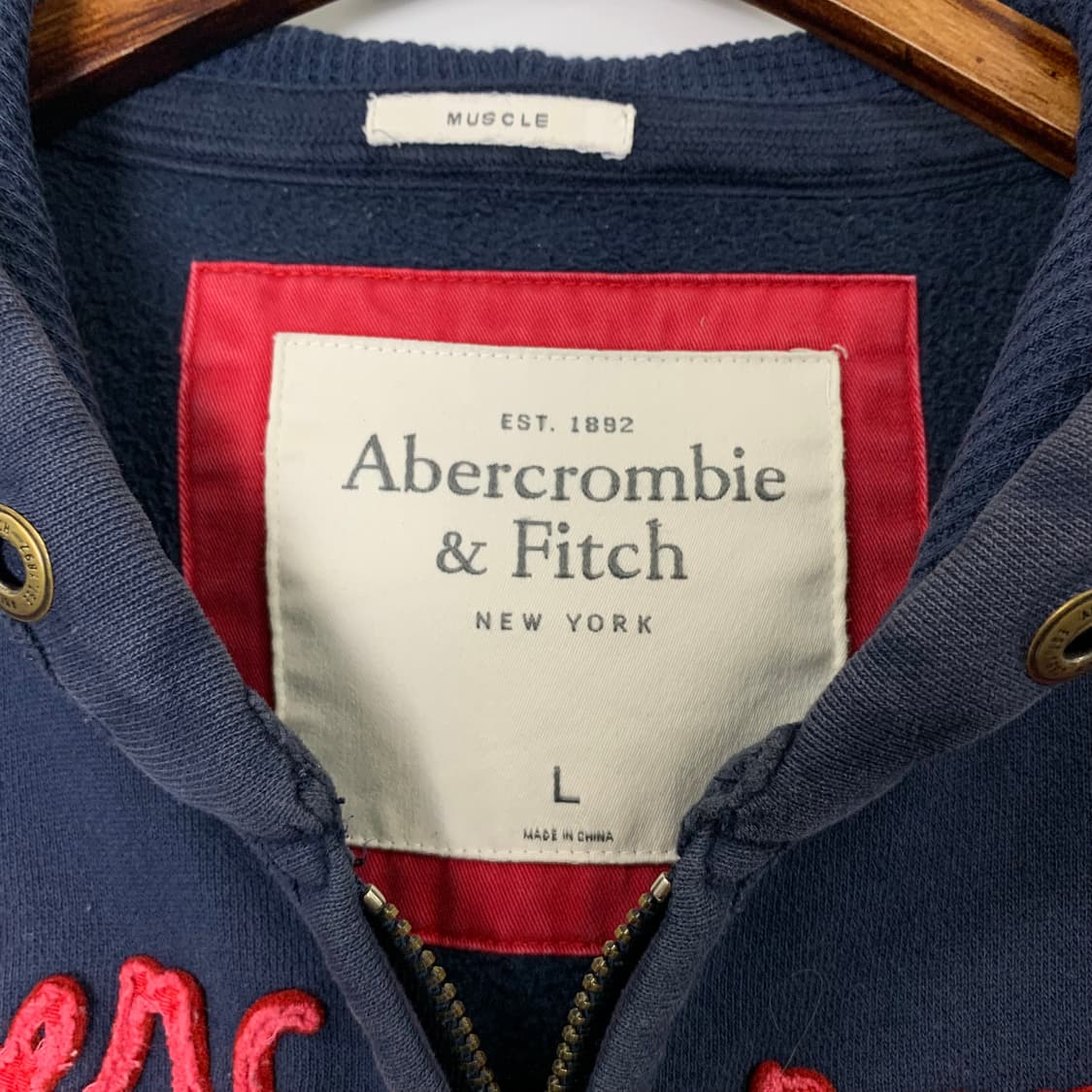 아베크롬비 y2k 와투케 네이비 아방핏 후드집업 상품이미지6