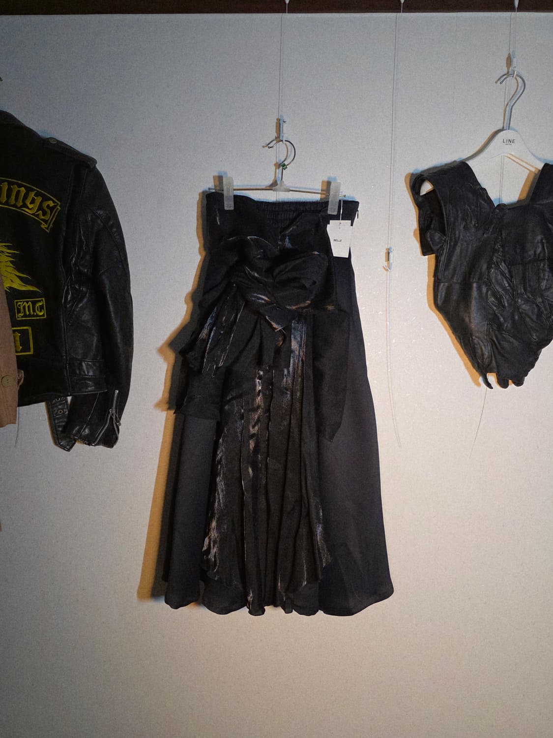 Belle black draping skirt 상품이미지2