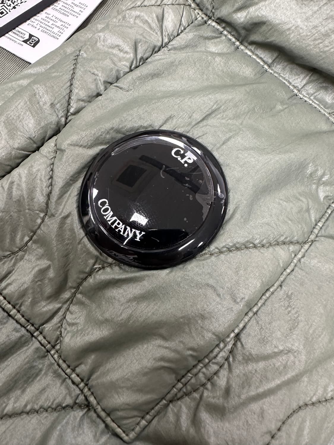 CP COMPANY(CP컴퍼니) 퀼팅 믹스 스웨트셔츠 상품이미지4