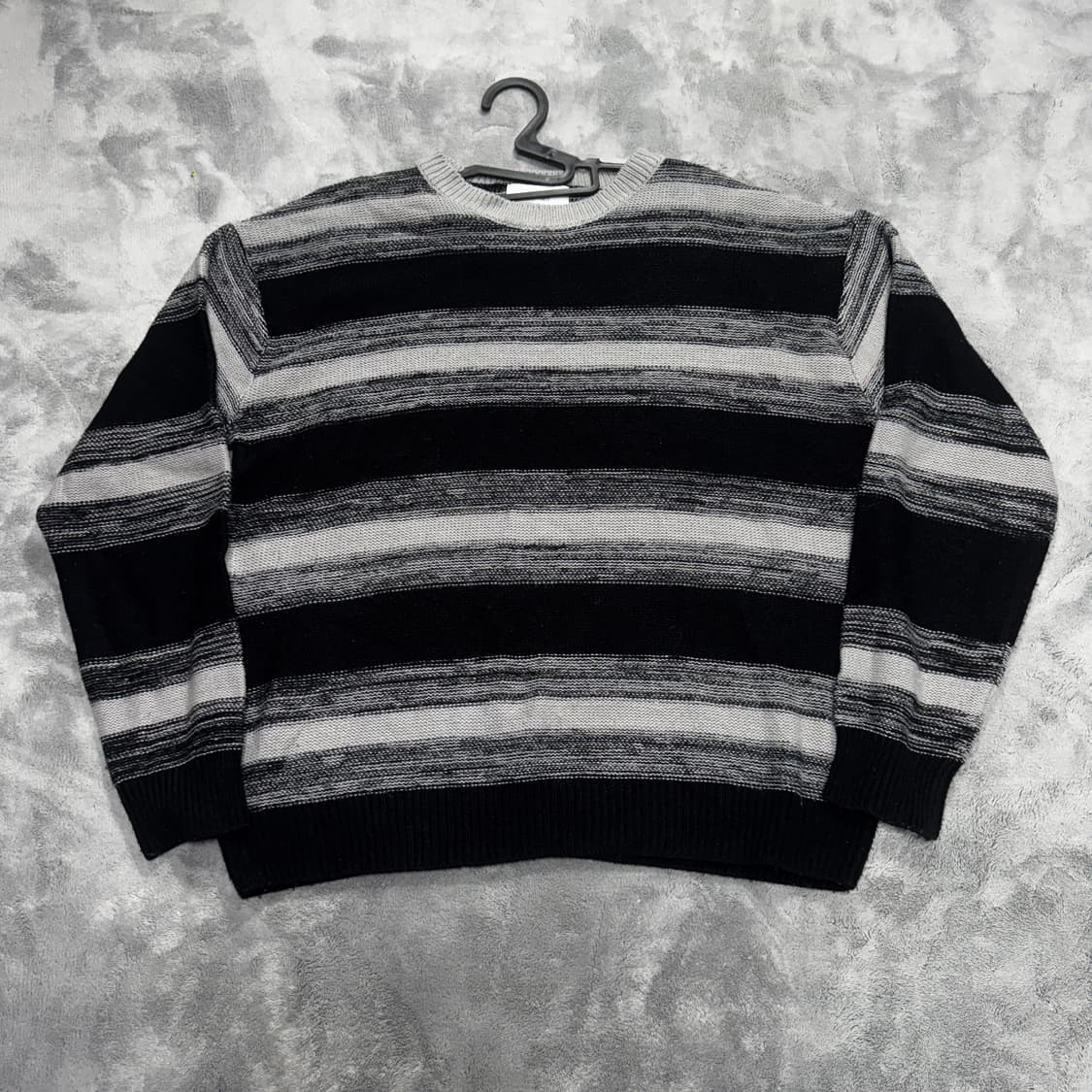 오더너리 니트 상품이미지1