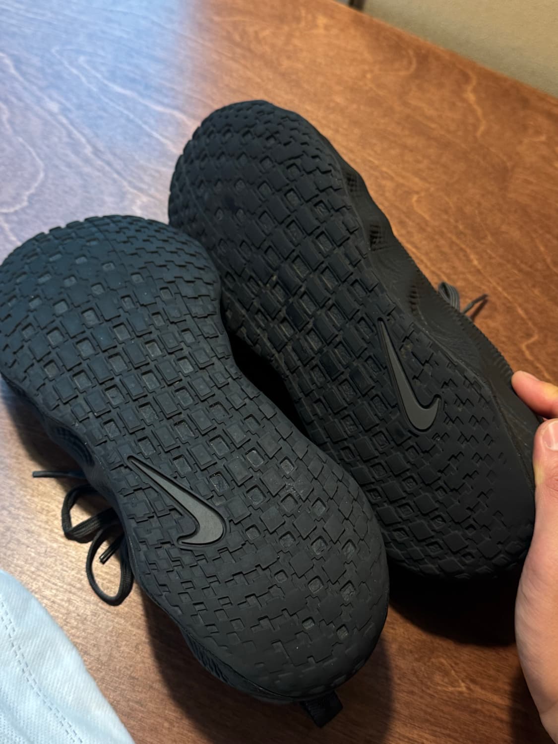 나이키 혜인서 콜라보 아바로버 스니커즈 280 세탁완료 15만원 상품이미지3