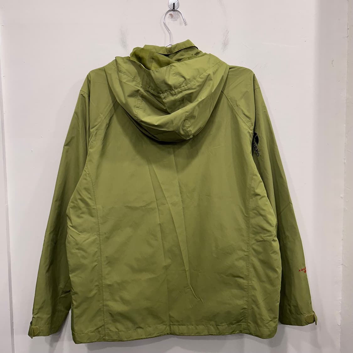 네파 노리밋 아웃도어 자수로고 후드 바람막이 상품이미지5