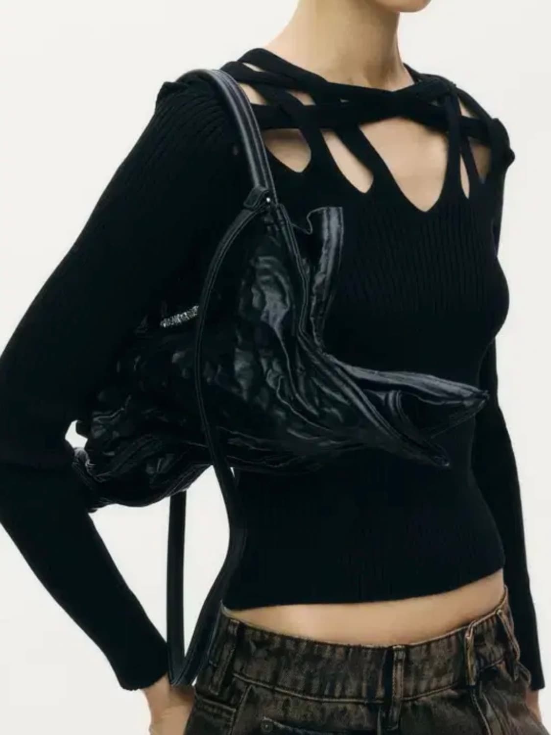 H&m x 글렌마틴스 컷아웃니트탑 m 상품이미지3