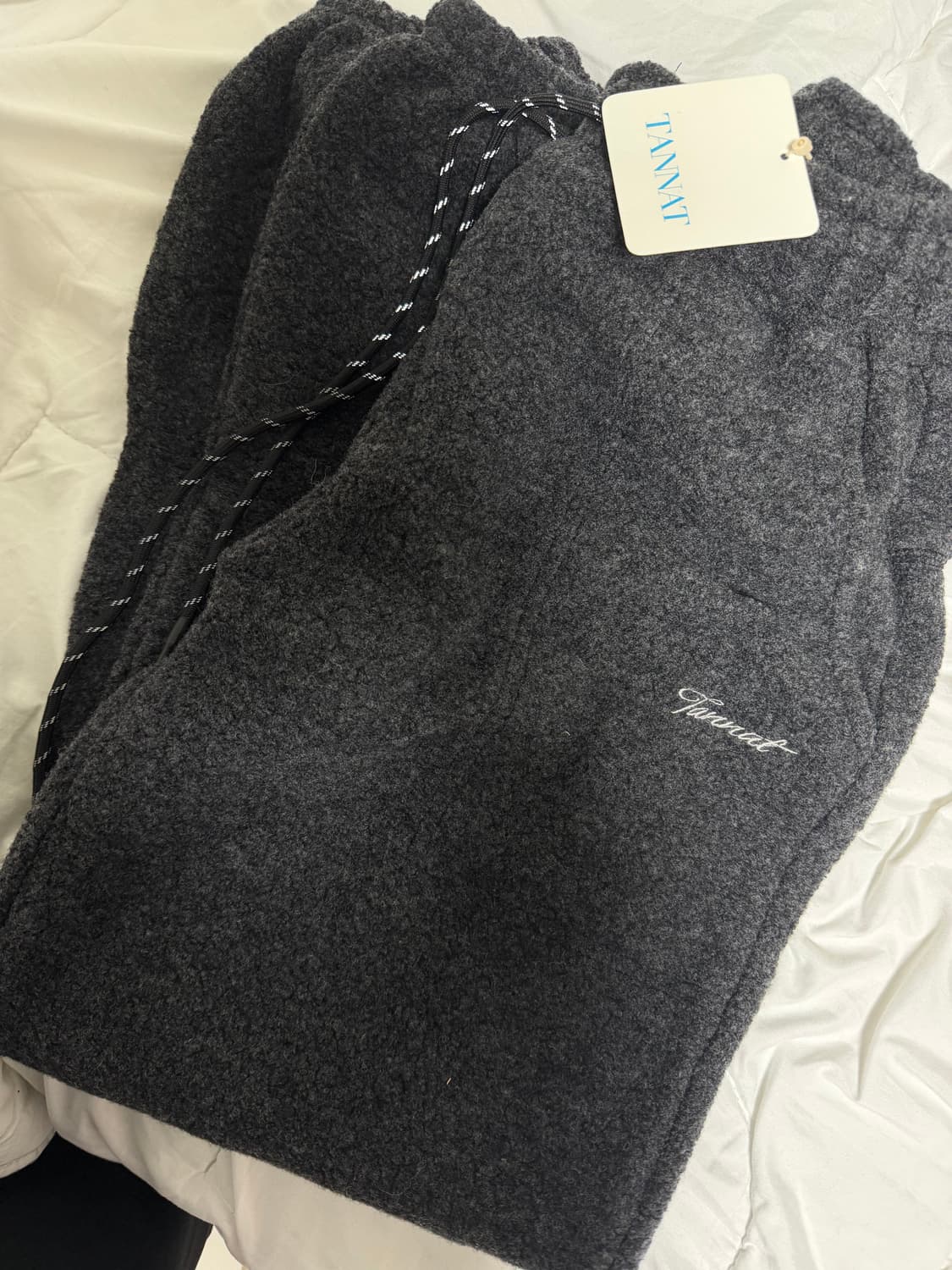 (새상품) 타낫 tannat fluffy pocket pants 차콜 상품이미지3