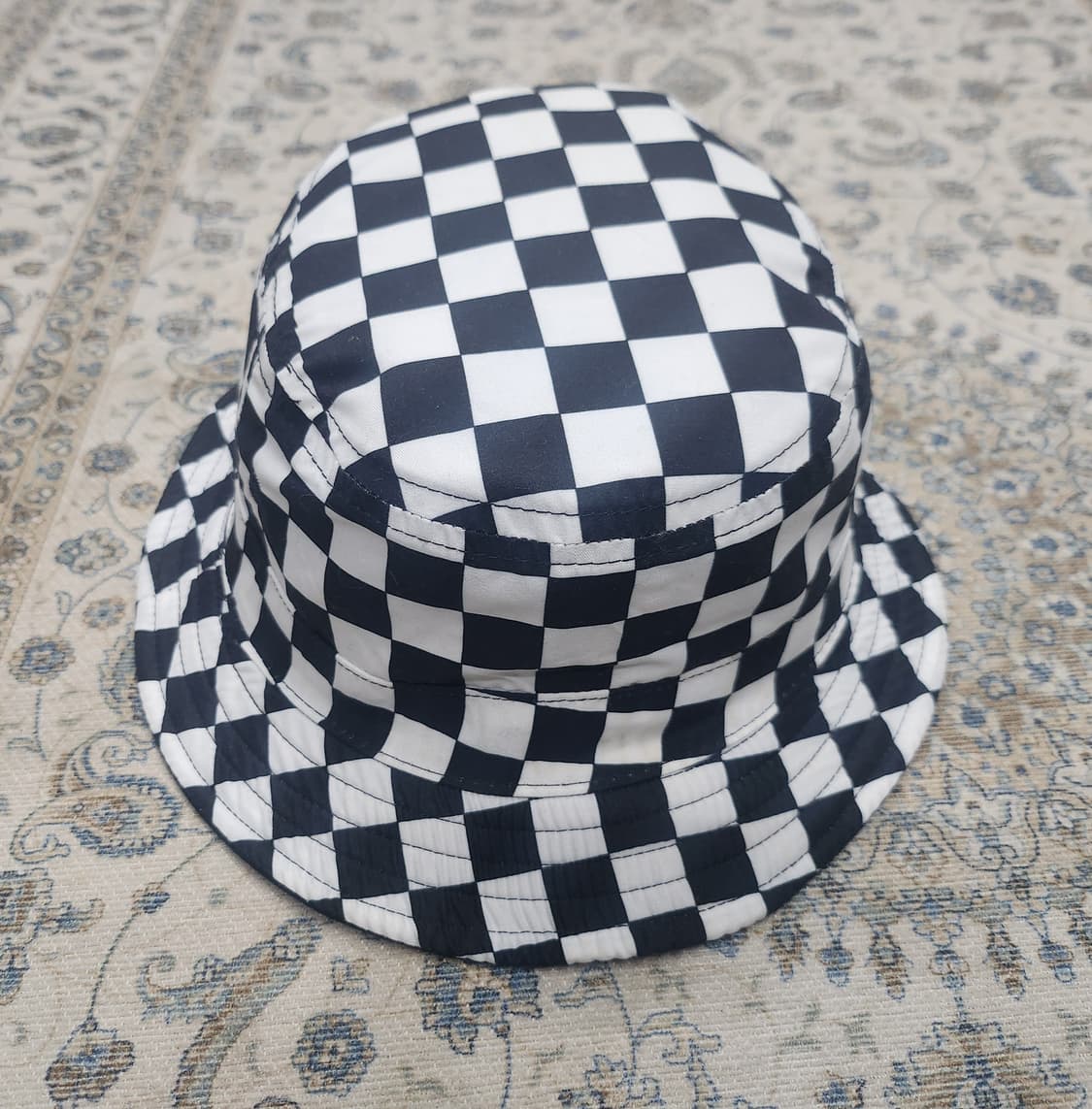 반스 체커보드 리버시블 버킷햇 상품이미지1