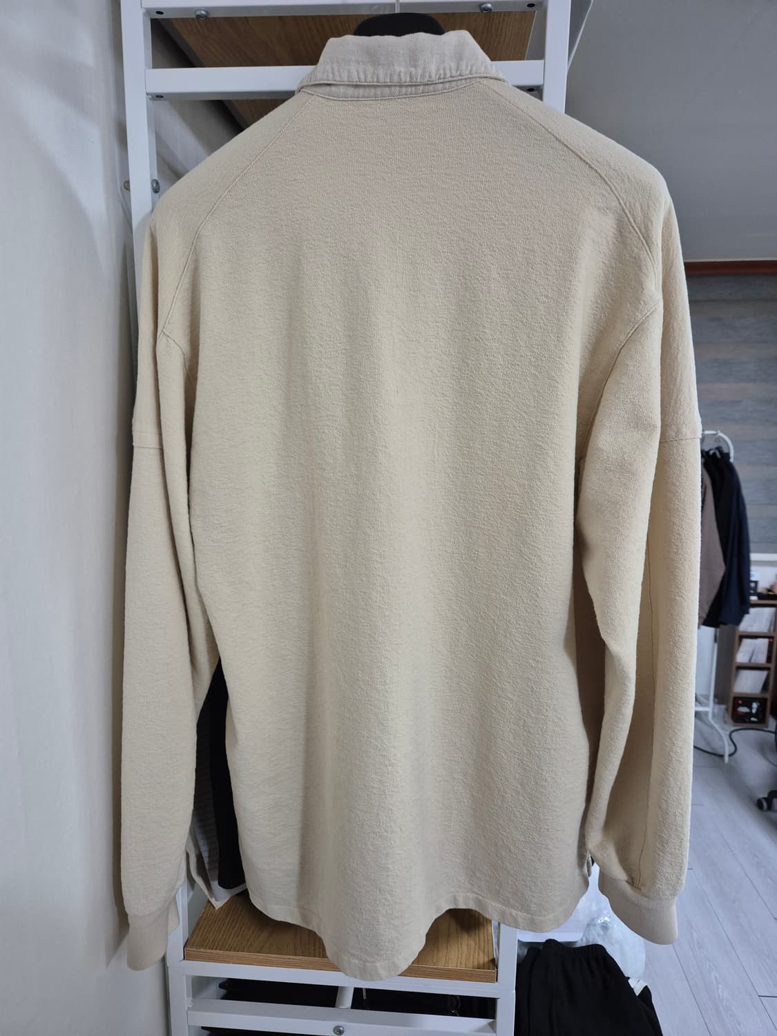 타임옴므 카라 맨투맨 코튼 100 바닐라 상품이미지2