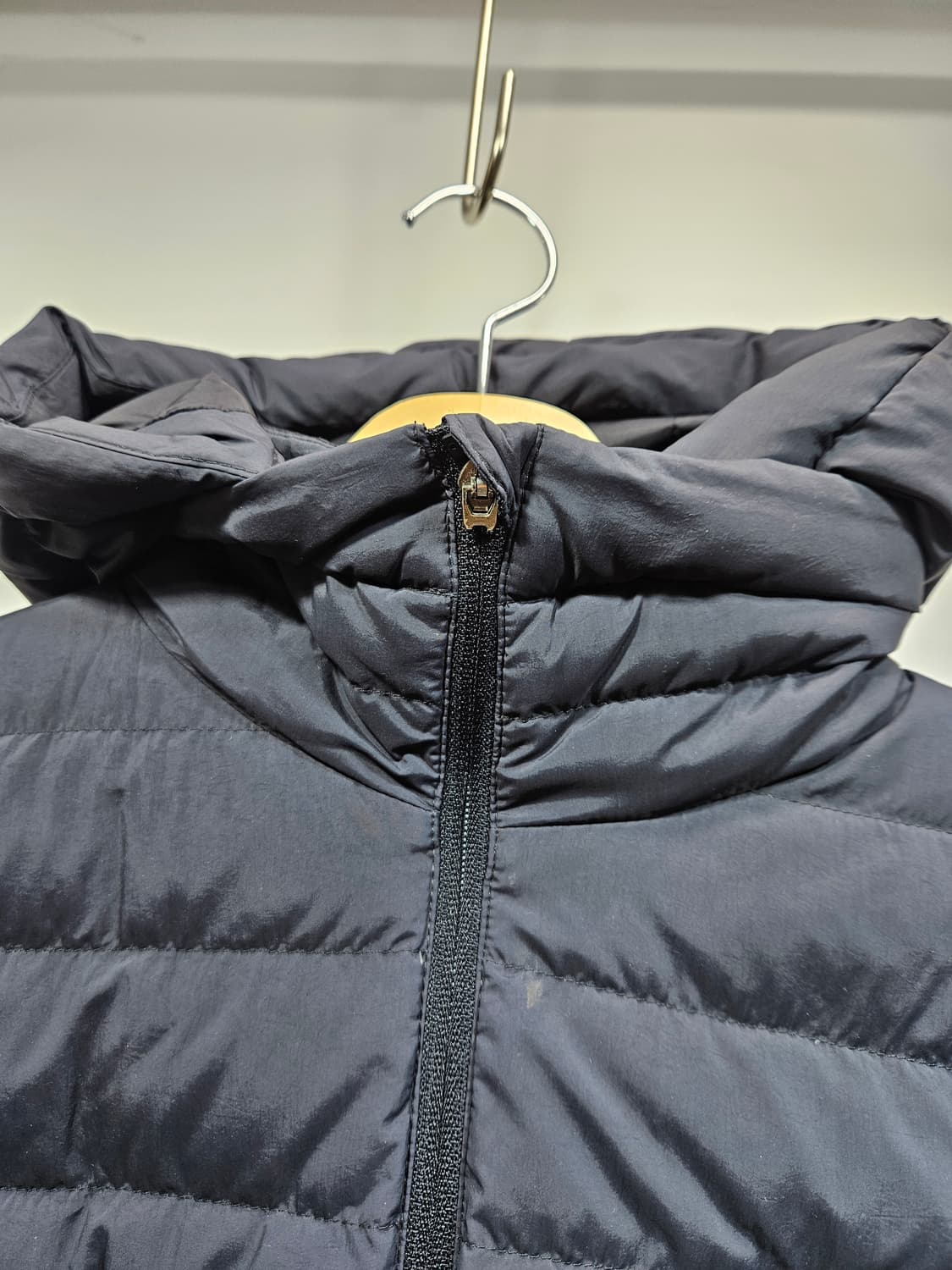 안다르 후드 경량 패딩 블랙 사이즈 0 상품이미지5