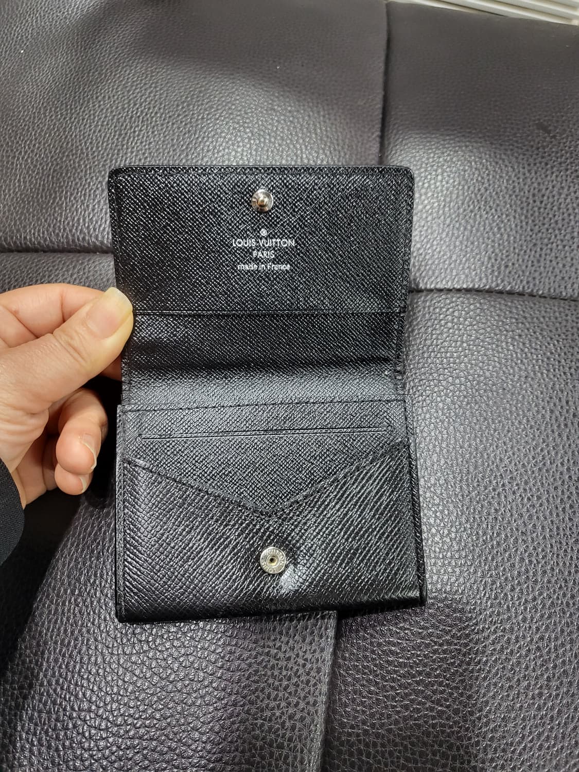 루이비통 타이가 카드지갑(남녀공용) 상품이미지5