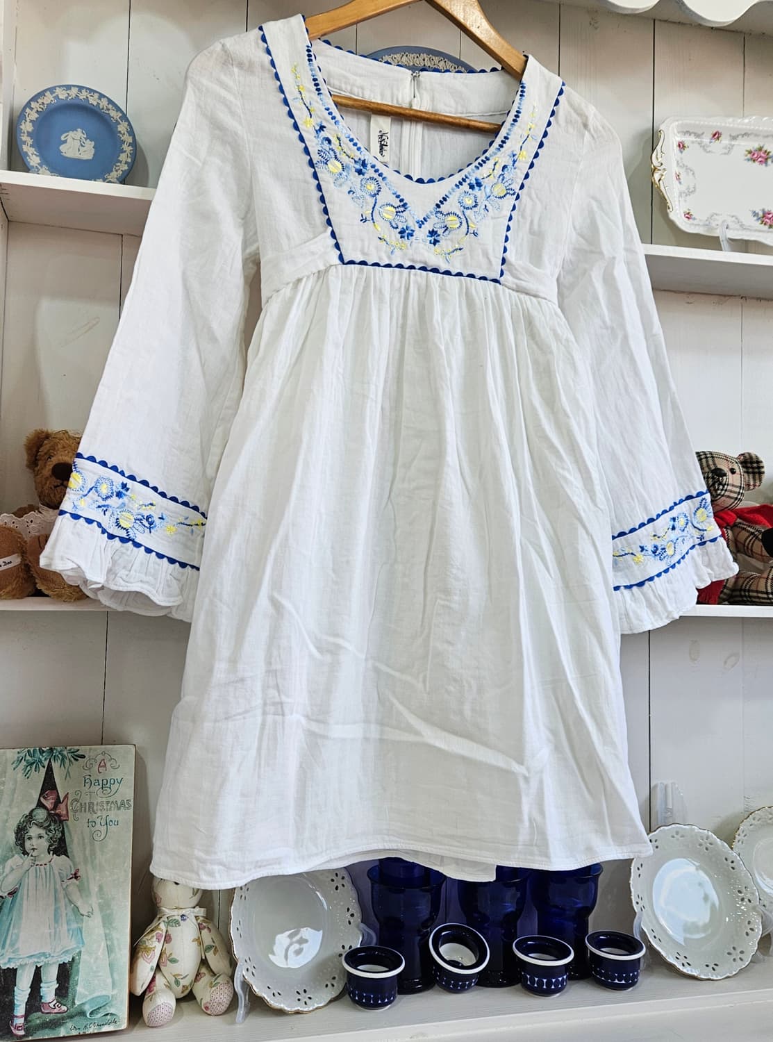 화이트 블루 자수 리본 원피스 상품이미지2