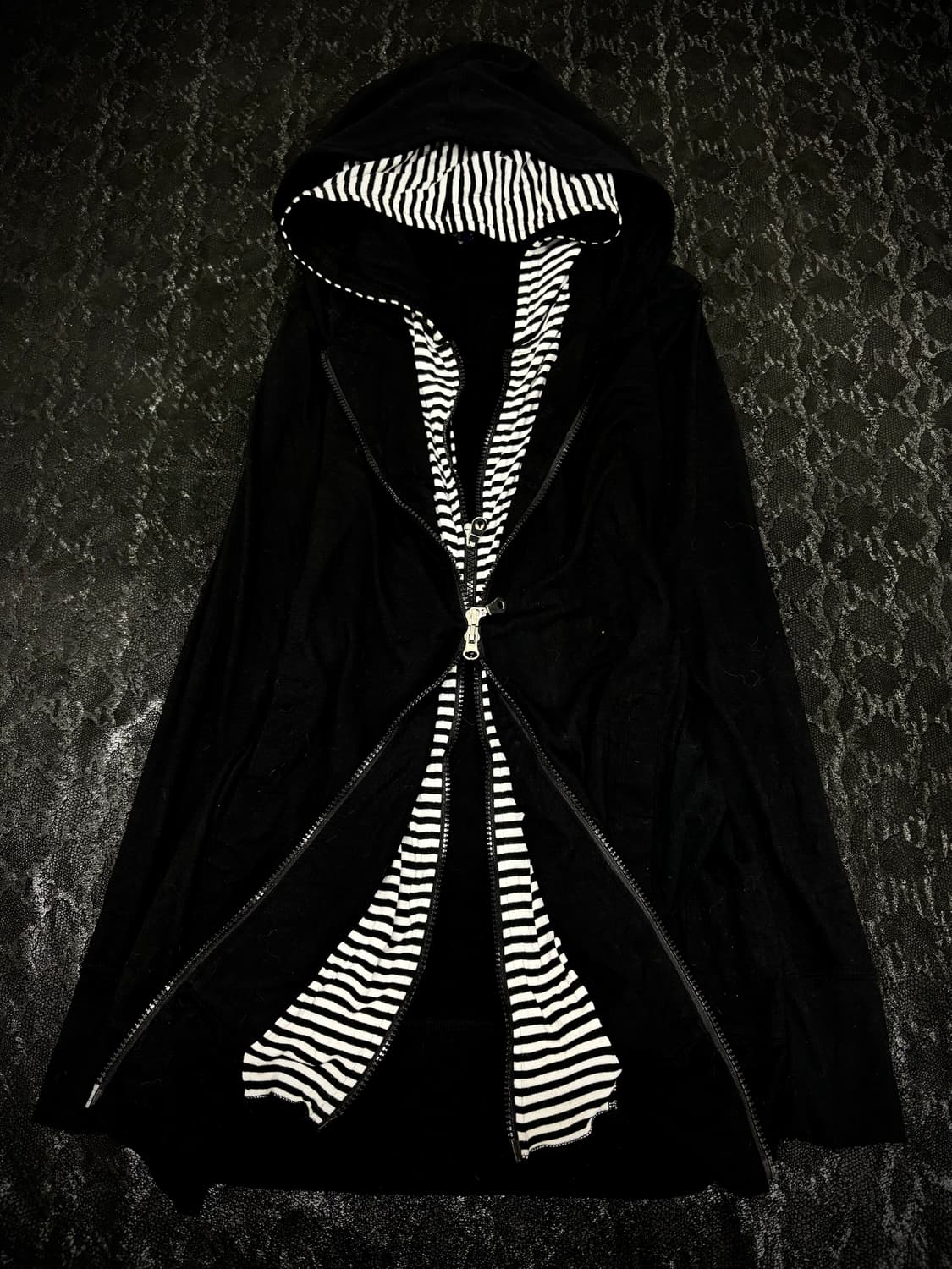 “Vintage” Stripe&Black Hoodie Layered Do 상품이미지1