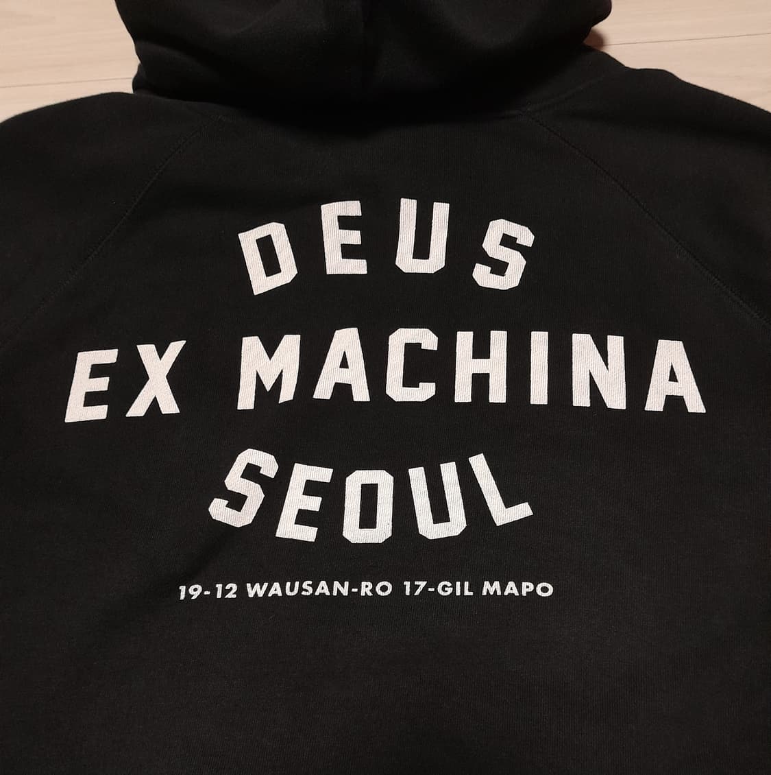 💥데우스 엑스마키나 서울 후드 블랙 (XL) 
 상품이미지7