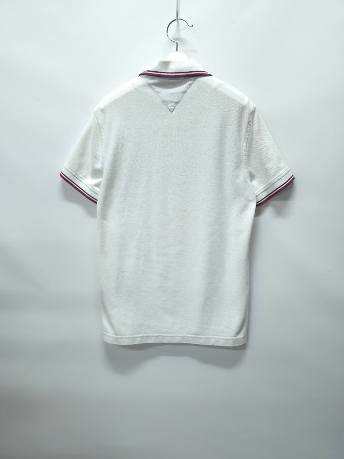 타미힐피거 화이트 배색 포인트 퍼포먼스 피케 반팔 카라티 (M) 상품이미지9