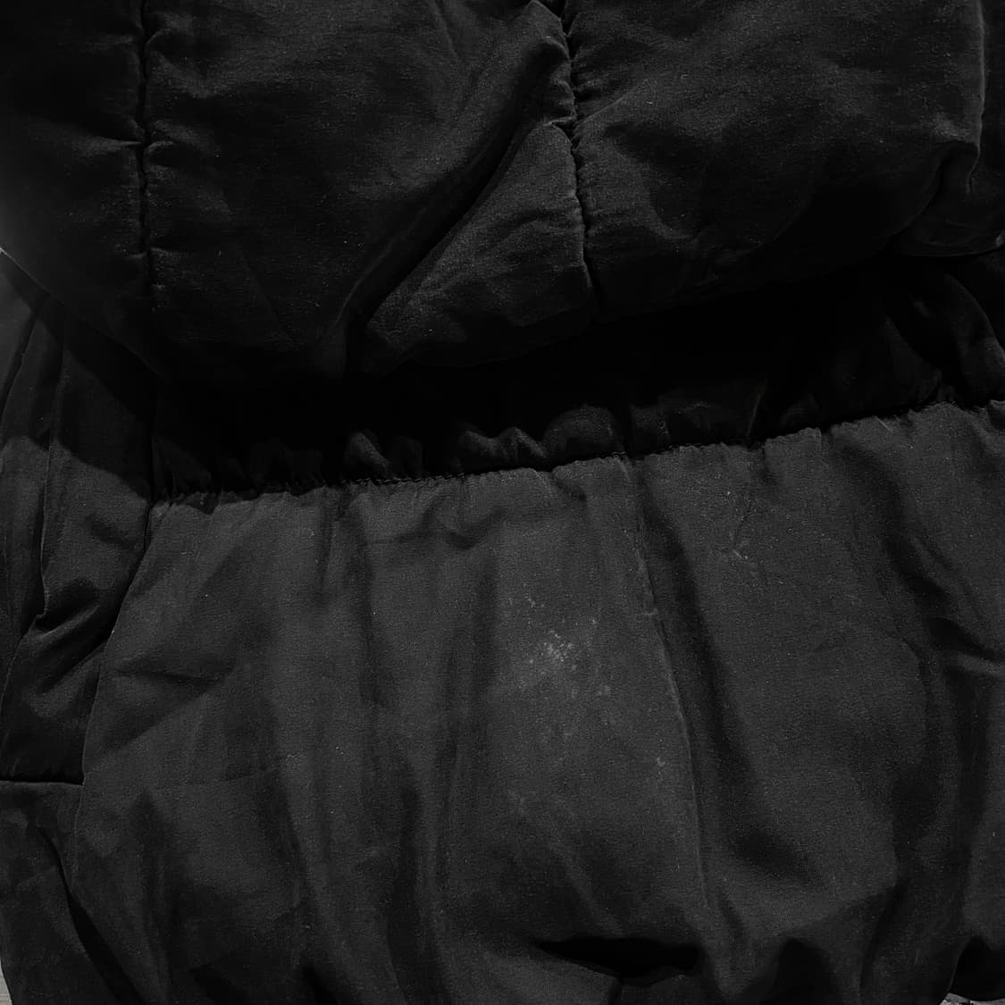 JPN VINTAGE 숏패딩 볼륨카라 셔링 쓰리버튼 디테일 블랙 상품이미지7