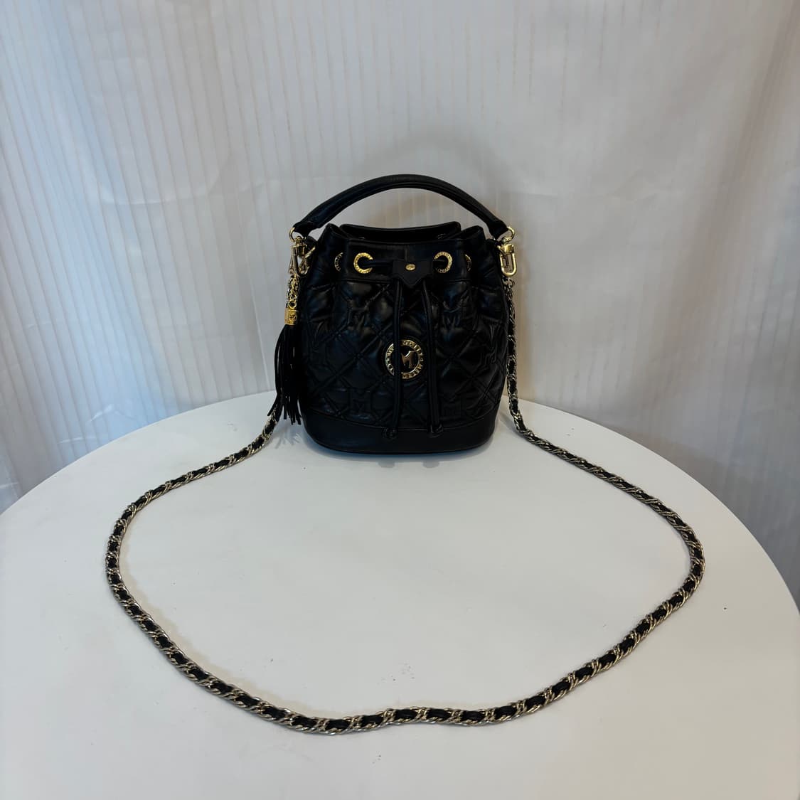 정품 메트로시티 퀄팅 복조리 크로스백     상품이미지1