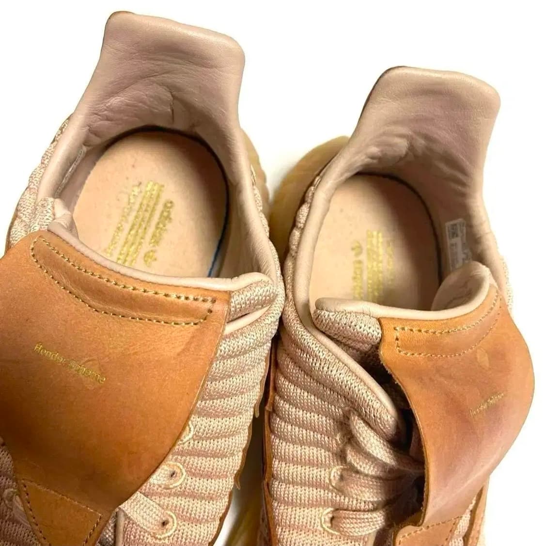 헨더스킴 아디다스 소바코브 스니커즈 이지 스타일 상품이미지7