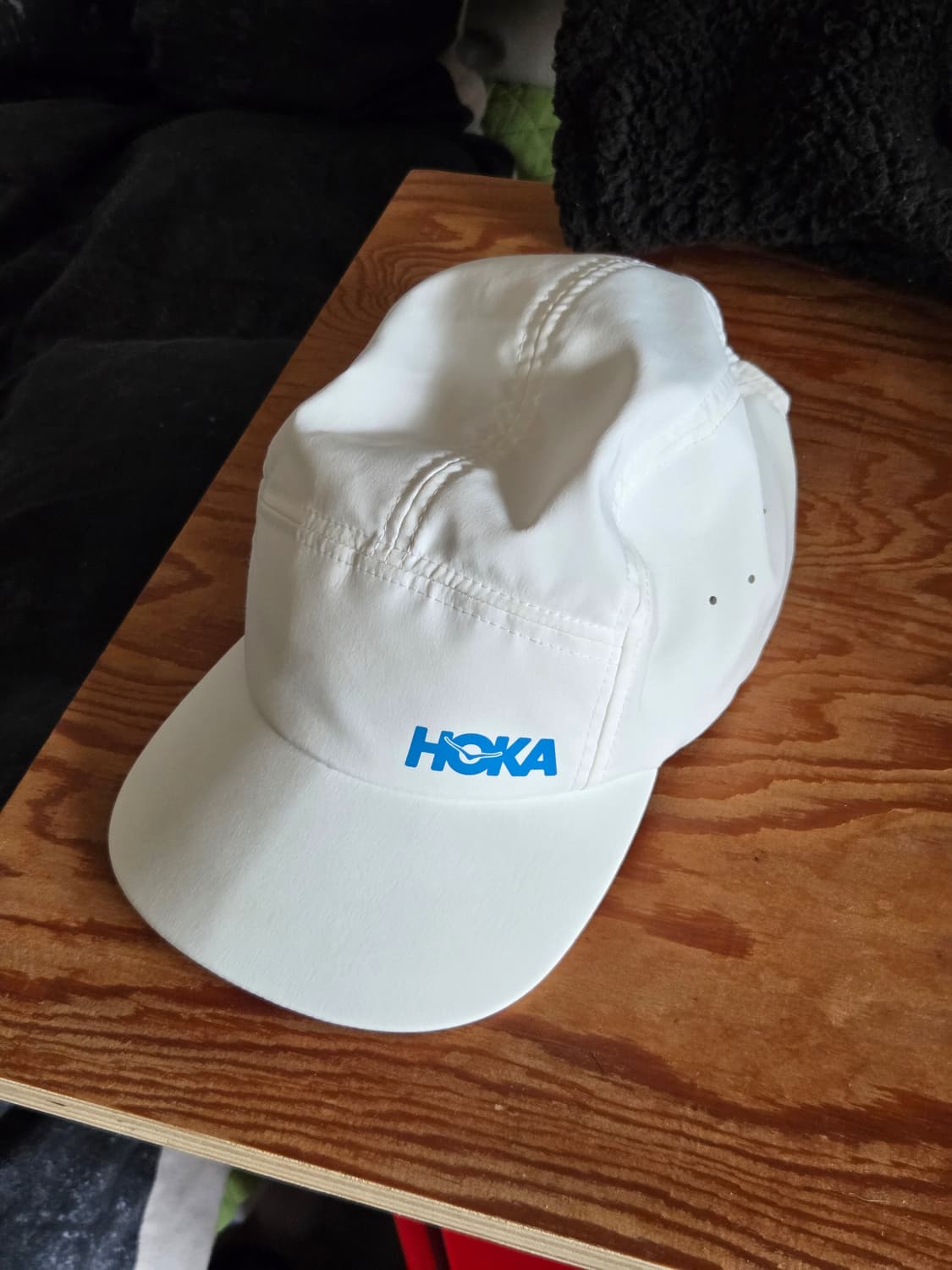 호카 러닝캡 화이트 상품이미지1