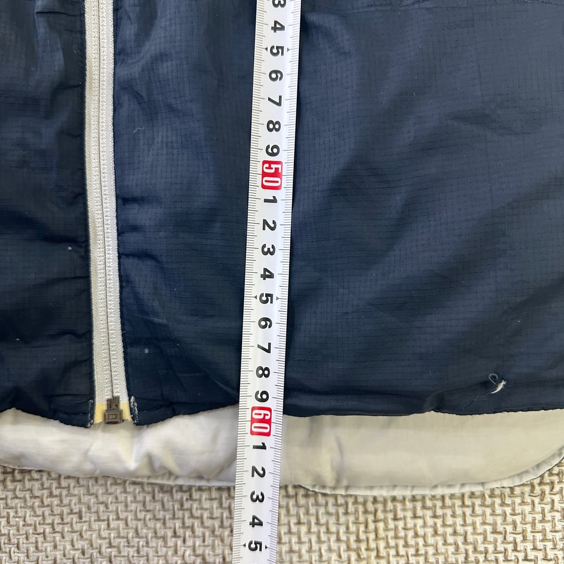 실측확인 나이키 윈드러너 패딩조끼 0403D 상품이미지5