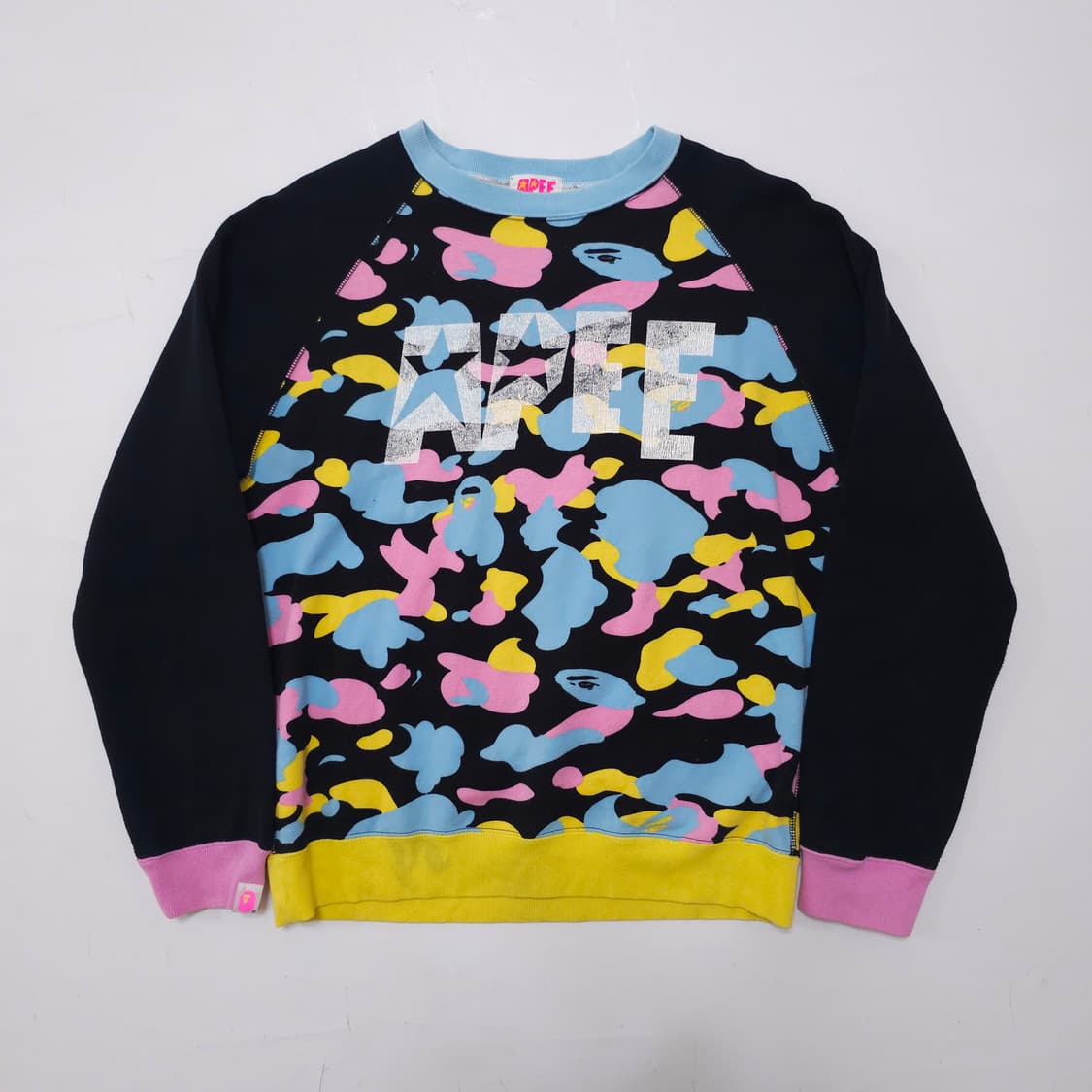 Bape aape 컬러카모 스웻셔츠 상품이미지1