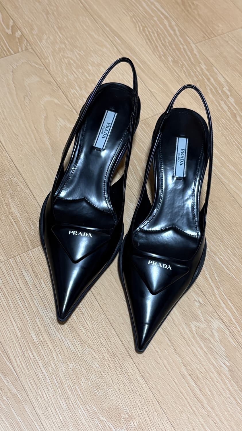 프라다 슬링백 37사이즈 상품이미지1