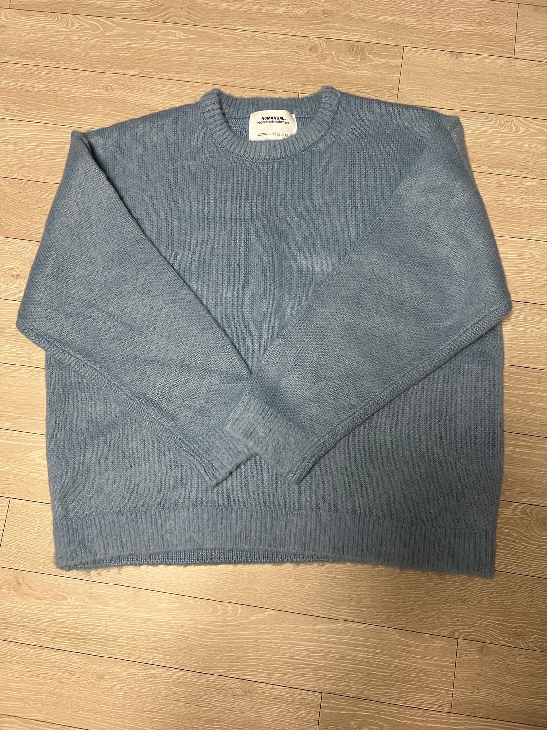 노메뉴얼 니트판매합니다! 상품이미지1