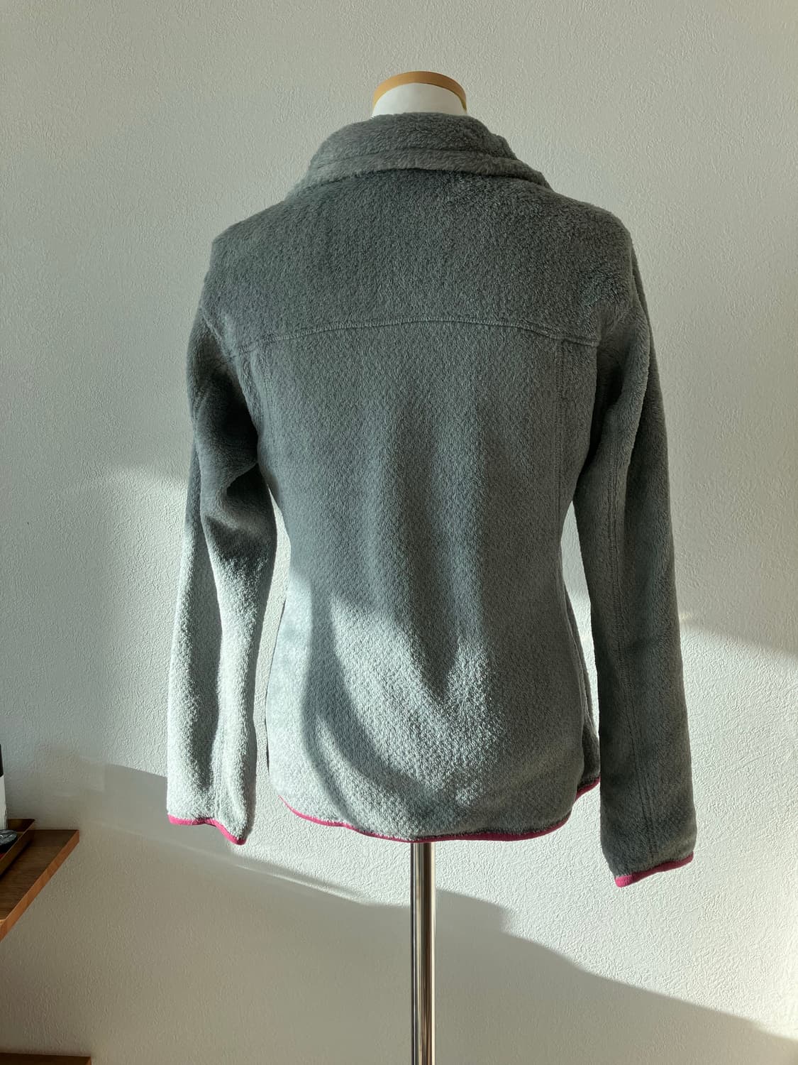 파타고니아 리툴스냅티 신칠라 반집업 후리스맨투맨 회핑배색 우먼 xs사이즈 상품이미지3