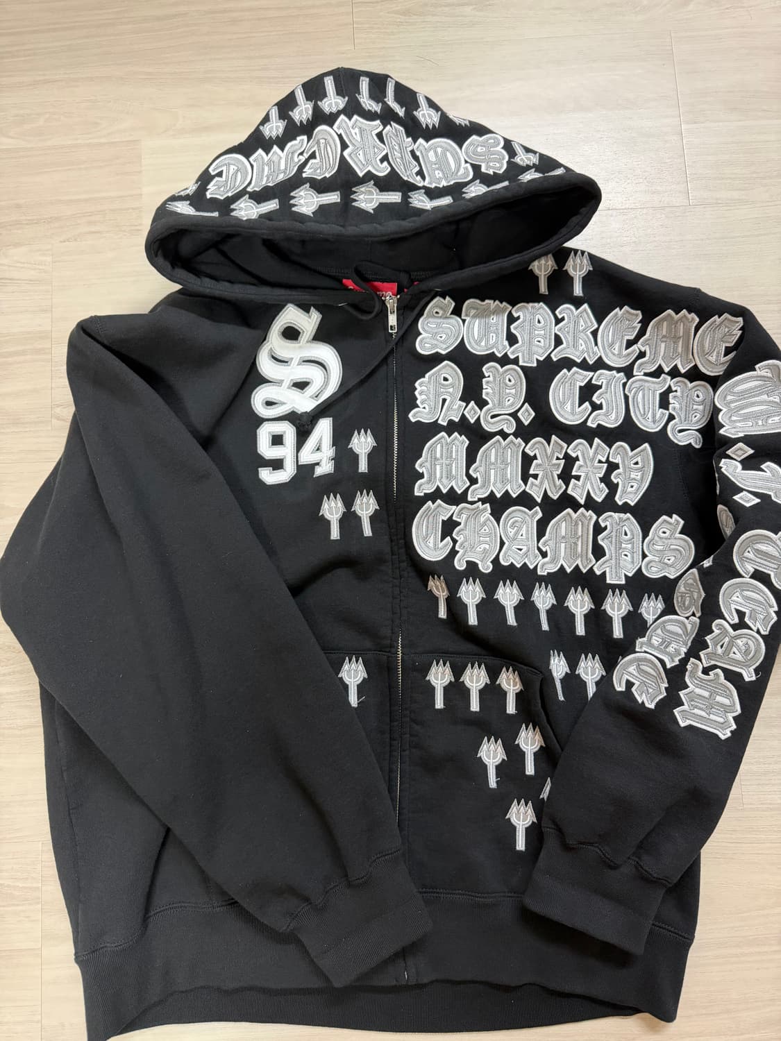 슈프림 리그 챔스 집업 후드집업 스웨트셔츠 블랙 L사이즈 상품이미지1
