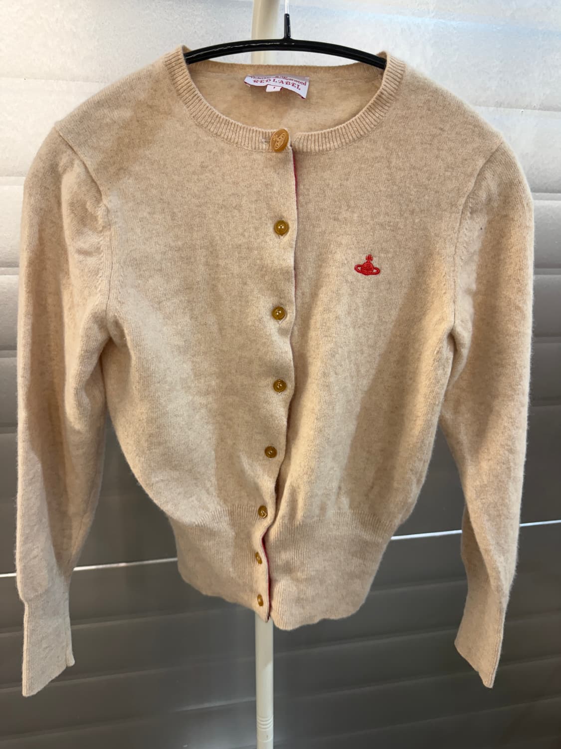 비비안웨스트우드 레드라벨 ORB 오트밀 가디건 상품이미지2