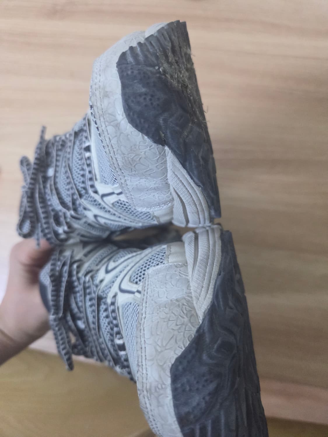 [270size/크림 30만원]  아식스 젤 카하나 8 그레이 블랙 카본 상품이미지5