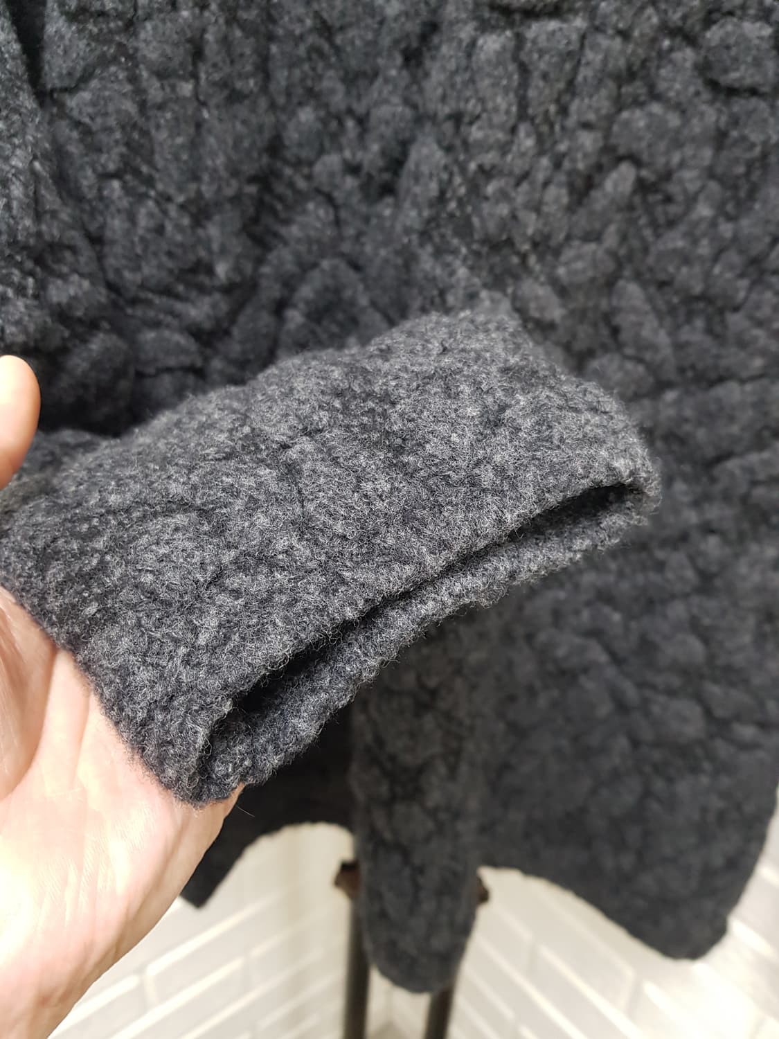 [L/정품] 발렌시아가 누에고치 오버핏 스웨터 상품이미지6