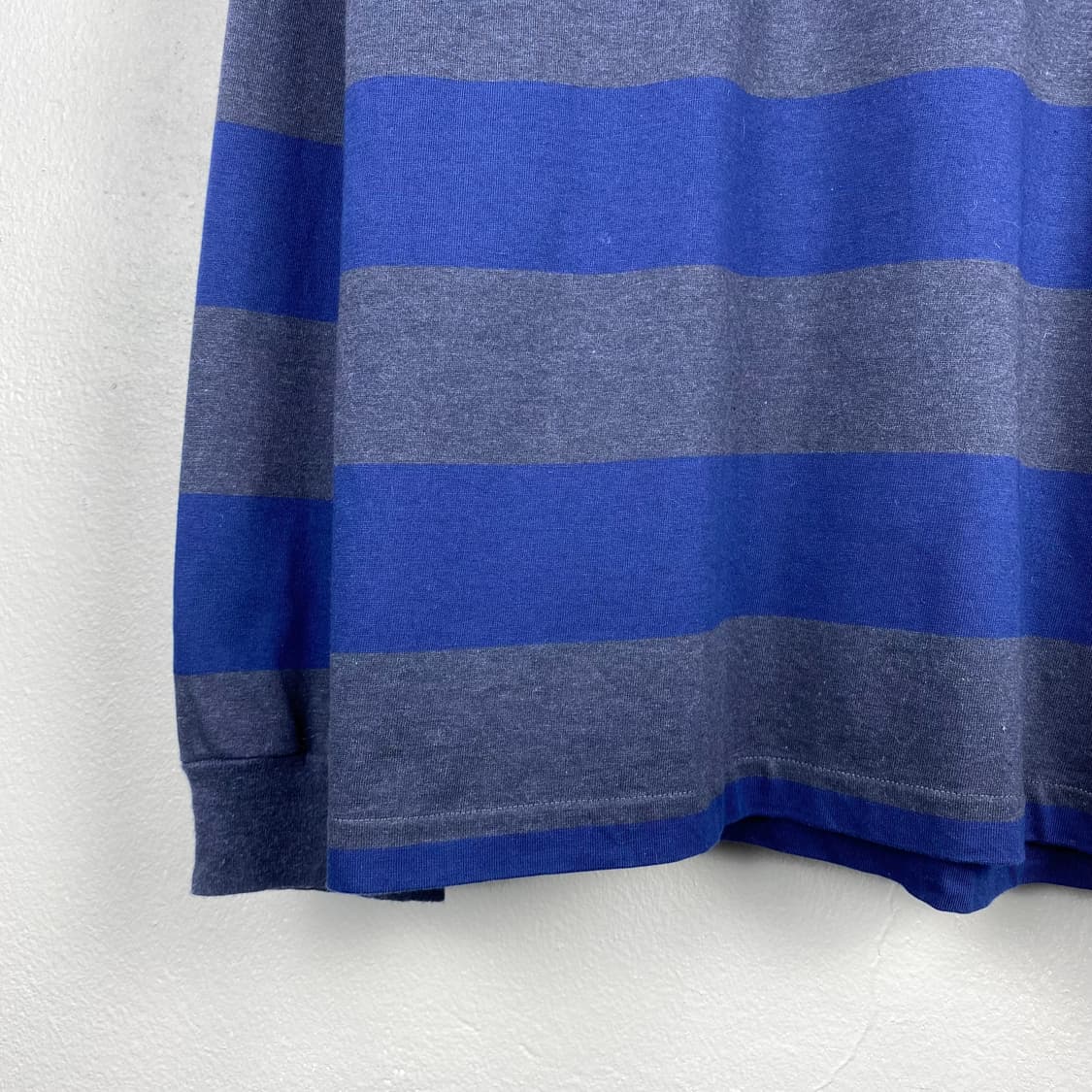 루이비통 자수로고 카라티 상품이미지4