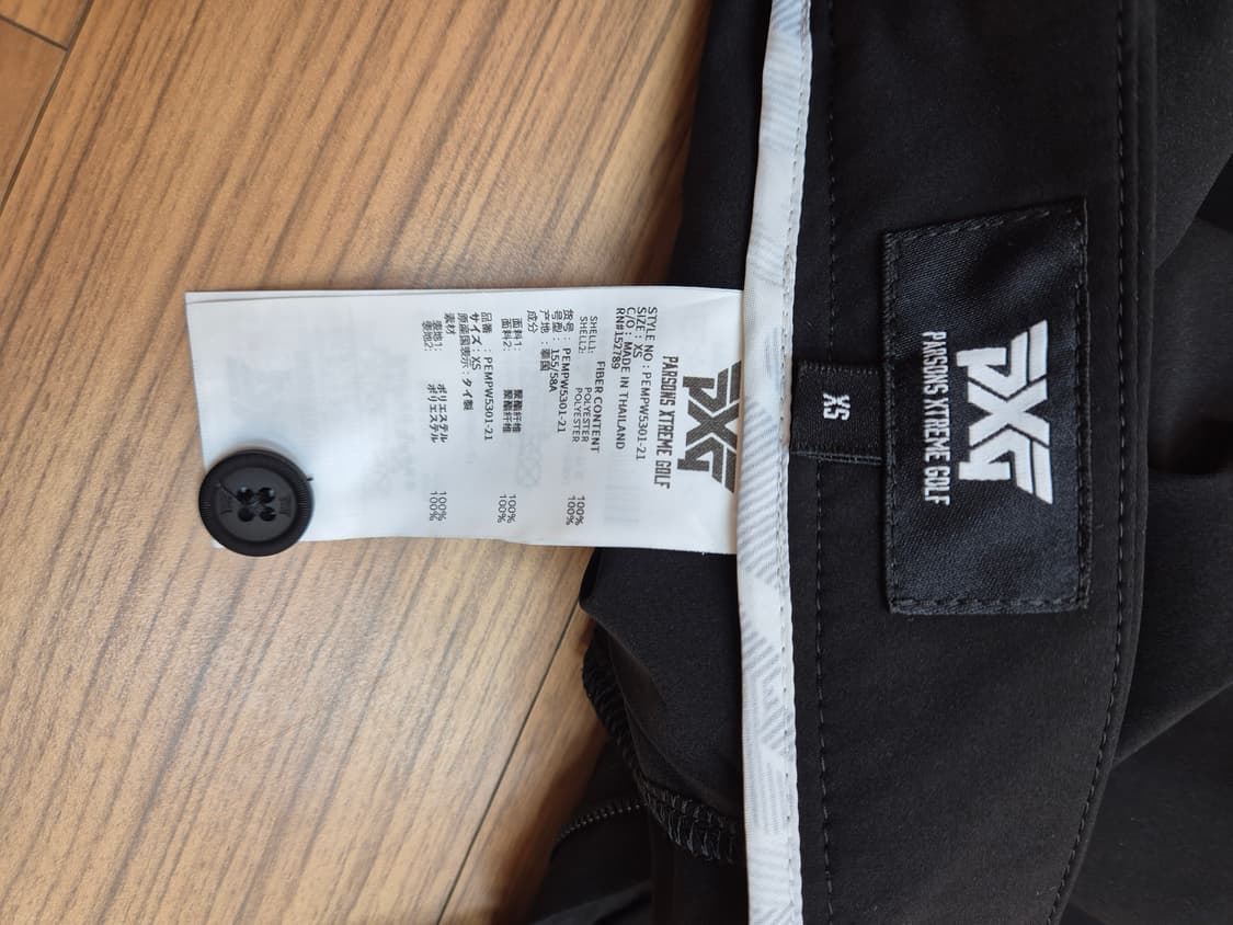 PXG 여성 골프 반바지입니다.

- 사이즈: XS
- 색상: 블랙
-  상품이미지6