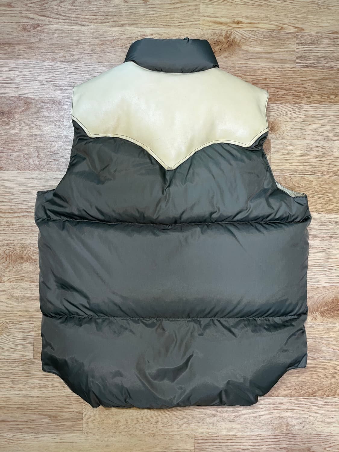 [38] 로키마운틴페더베드 다운베스트 상품이미지2