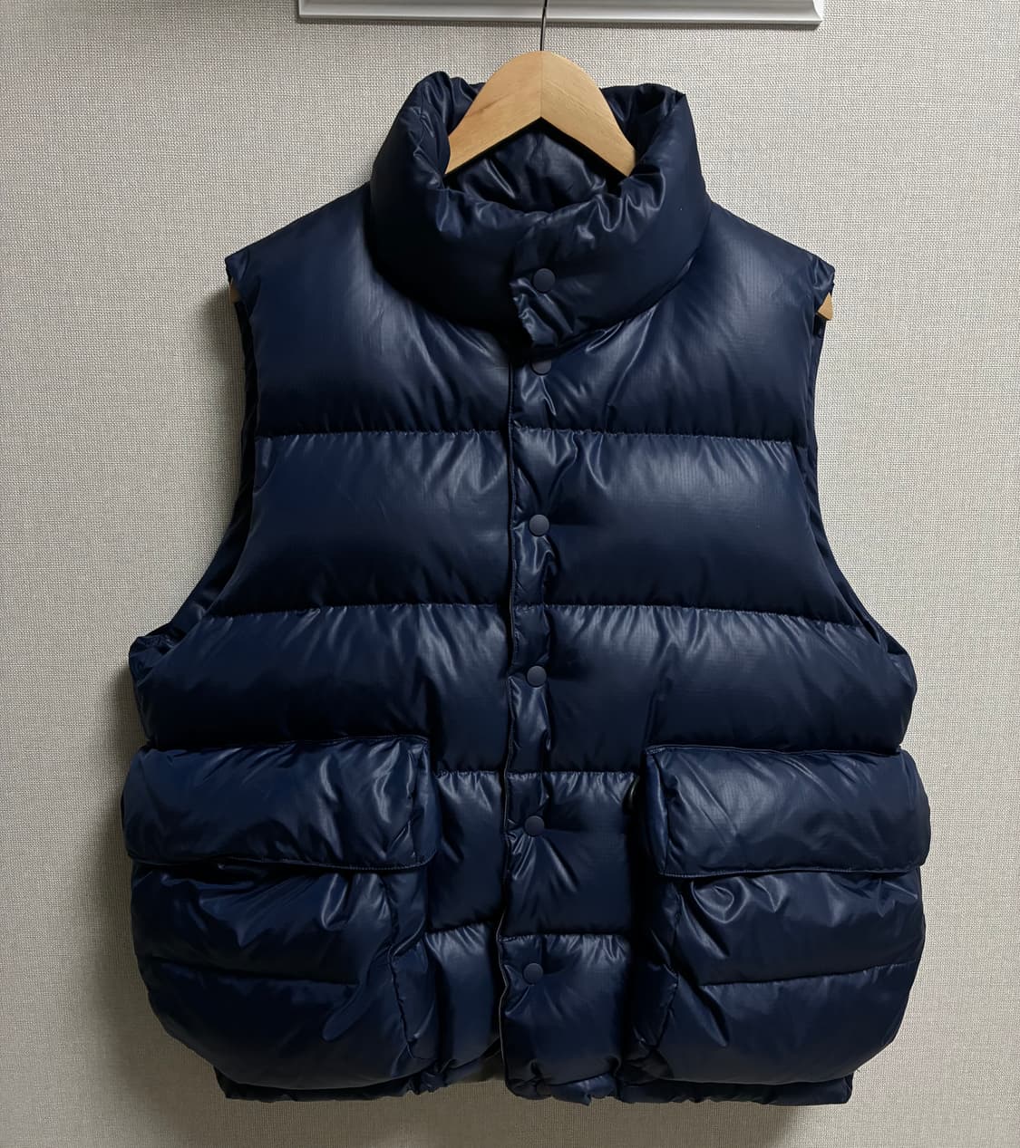 다이와피어39 테크 백 패커 다운 베스트 navy컬러 M사이즈 상품이미지3
