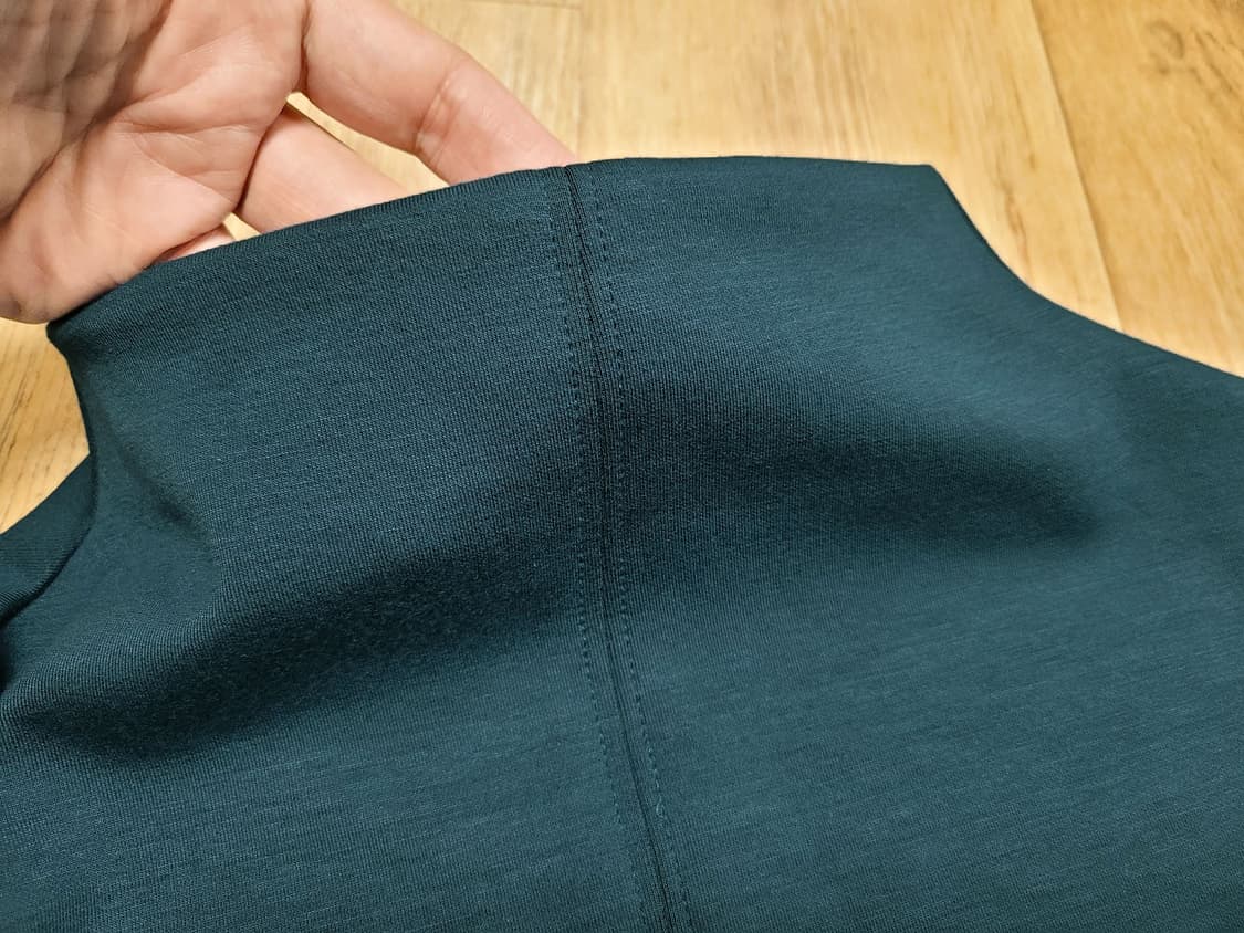 케이리(KAYLEE) 돌먼 모크넥원피스 55-66 새상품 상품이미지6