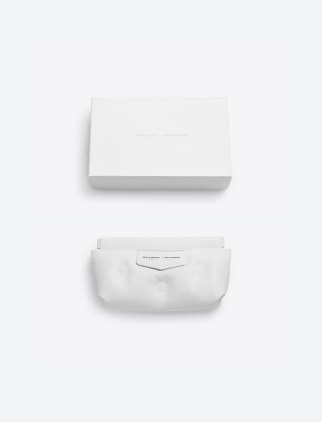 마르지엘라 젠틀몬스터 케이스 상품이미지4